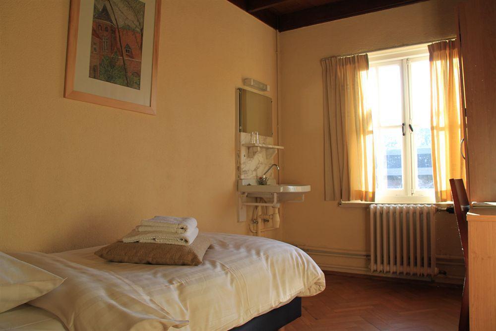 Hotel De Volksabdij Ossendrecht Ngoại thất bức ảnh